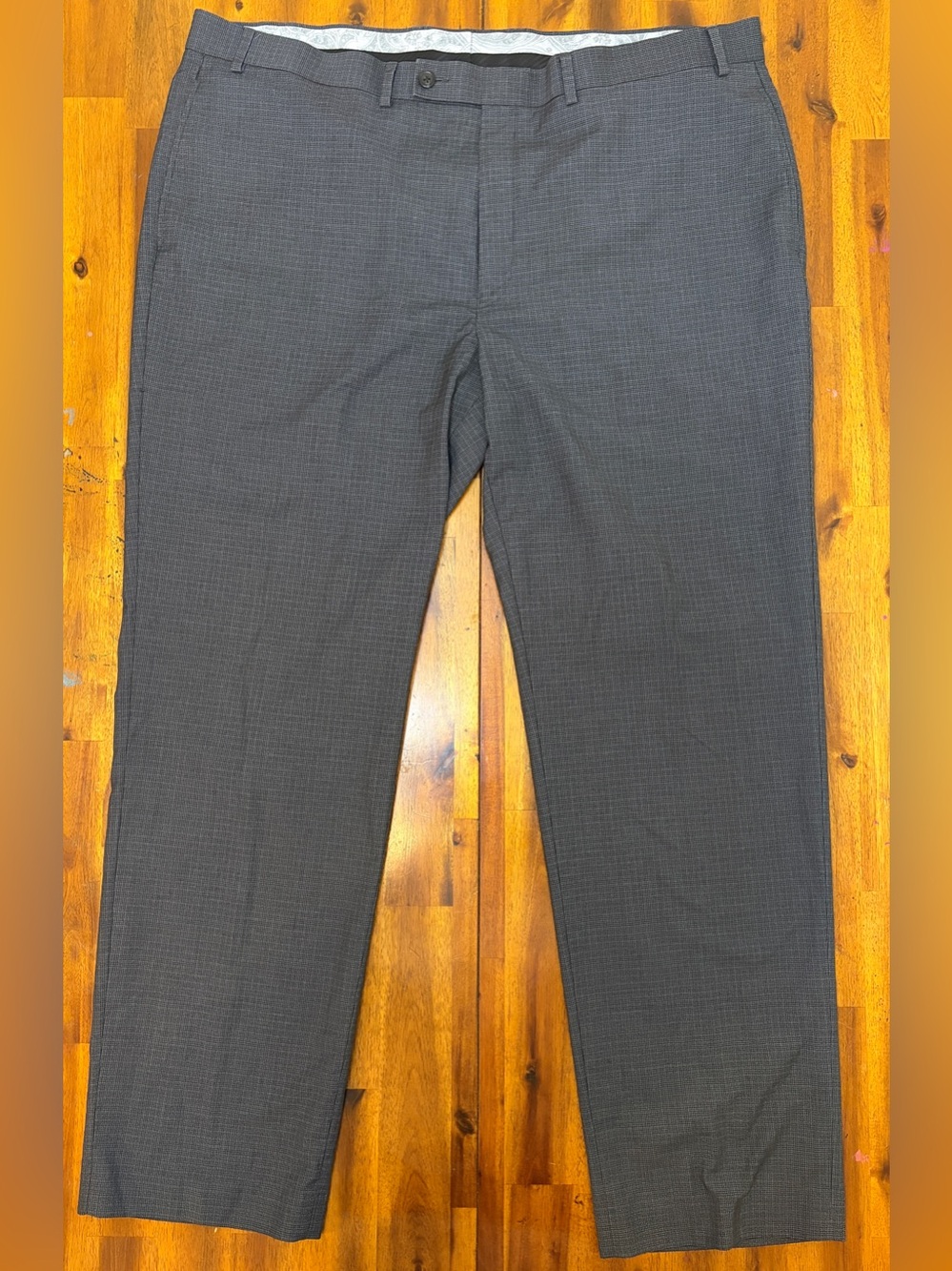 Ralph Lauren Mens  Gray Dress Pants Classic Tailored Fit size 42x31 measured